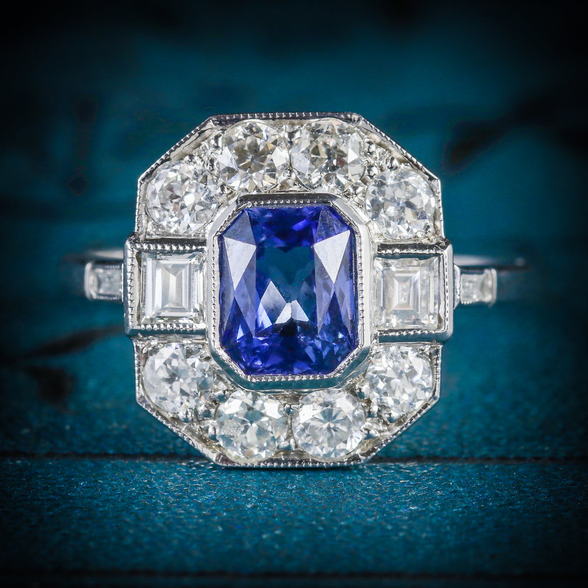 ANTIQUE ART DECO SAPPHIRE DIAMOND RING 18CT CIRCA 1920 COVER Main image