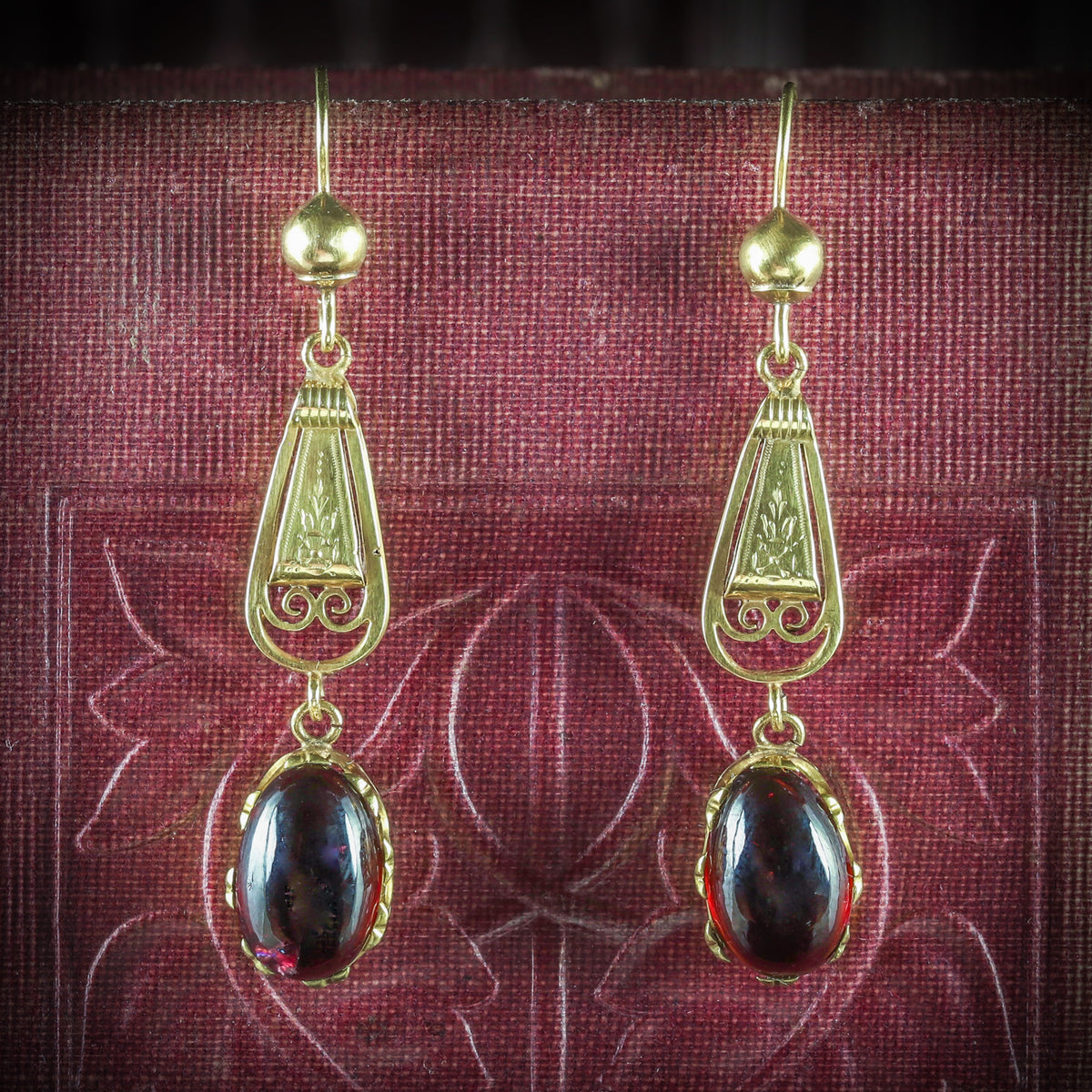 ANTIQUE GEORGIAN GARNET EARRINGS 18CT GOLD CIRCA 1800 COVER Main image