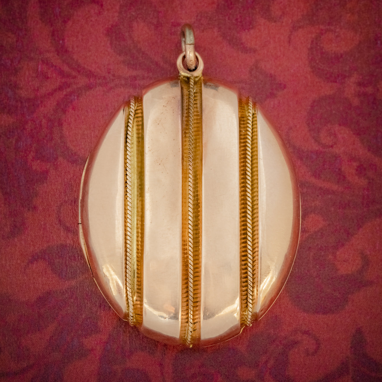 Antique Victorian 18ct Gold Locket Mourning Hair Circa 1860 COVER Main image