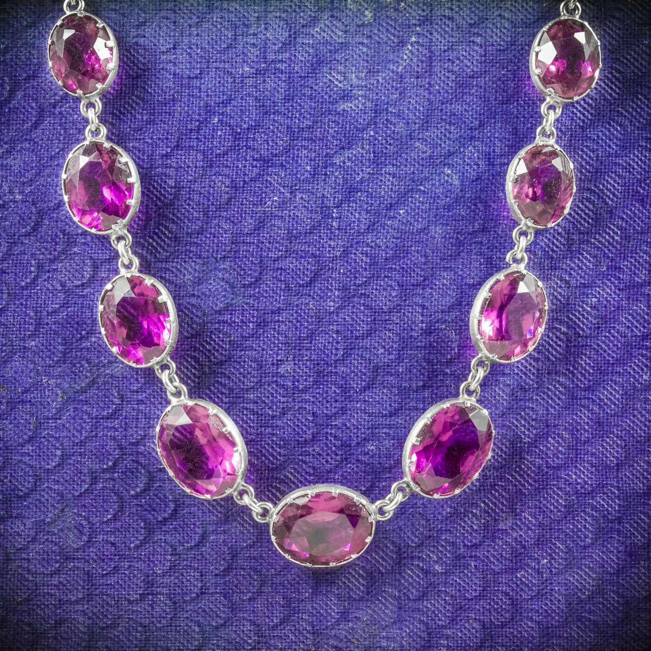 ANTIQUE VICTORIAN AMETHYST NECKLACE SILVER CIRCA 1900 COVER Main image
