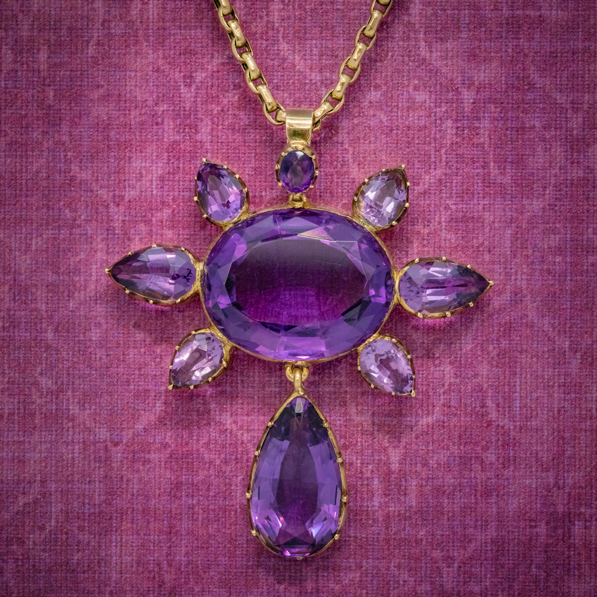 ANTIQUE VICTORIAN AMETHYST PENDANT NECKLACE 15CT GOLD CHAIN CIRCA 1900 COVER Main image