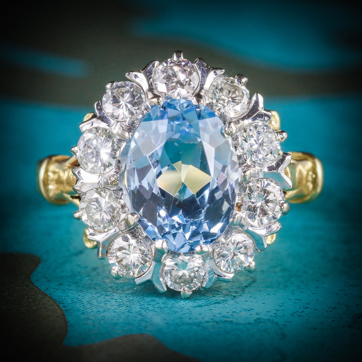 ANTIQUE VICTORIAN AQUAMARINE CLUSTER RING DIAMOND 18CT GOLD CIRCA 1900 COVER Main image