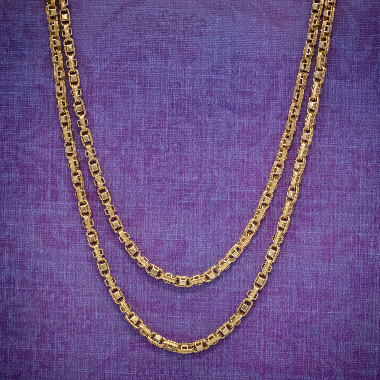 ANTIQUE VICTORIAN GUARD CHAIN 15CT GOLD LINK NECKLACE CIRCA 1880 COVER Main image