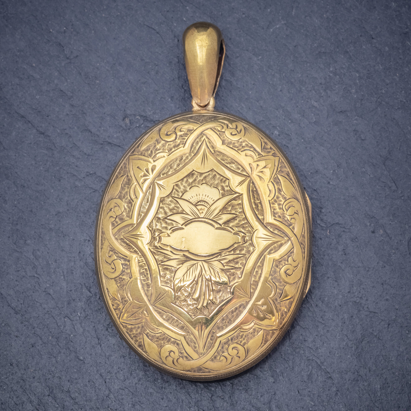 ANTIQUE VICTORIAN LOCKET 18CT GOLD ON SILVER CIRCA 1900 Secondary image