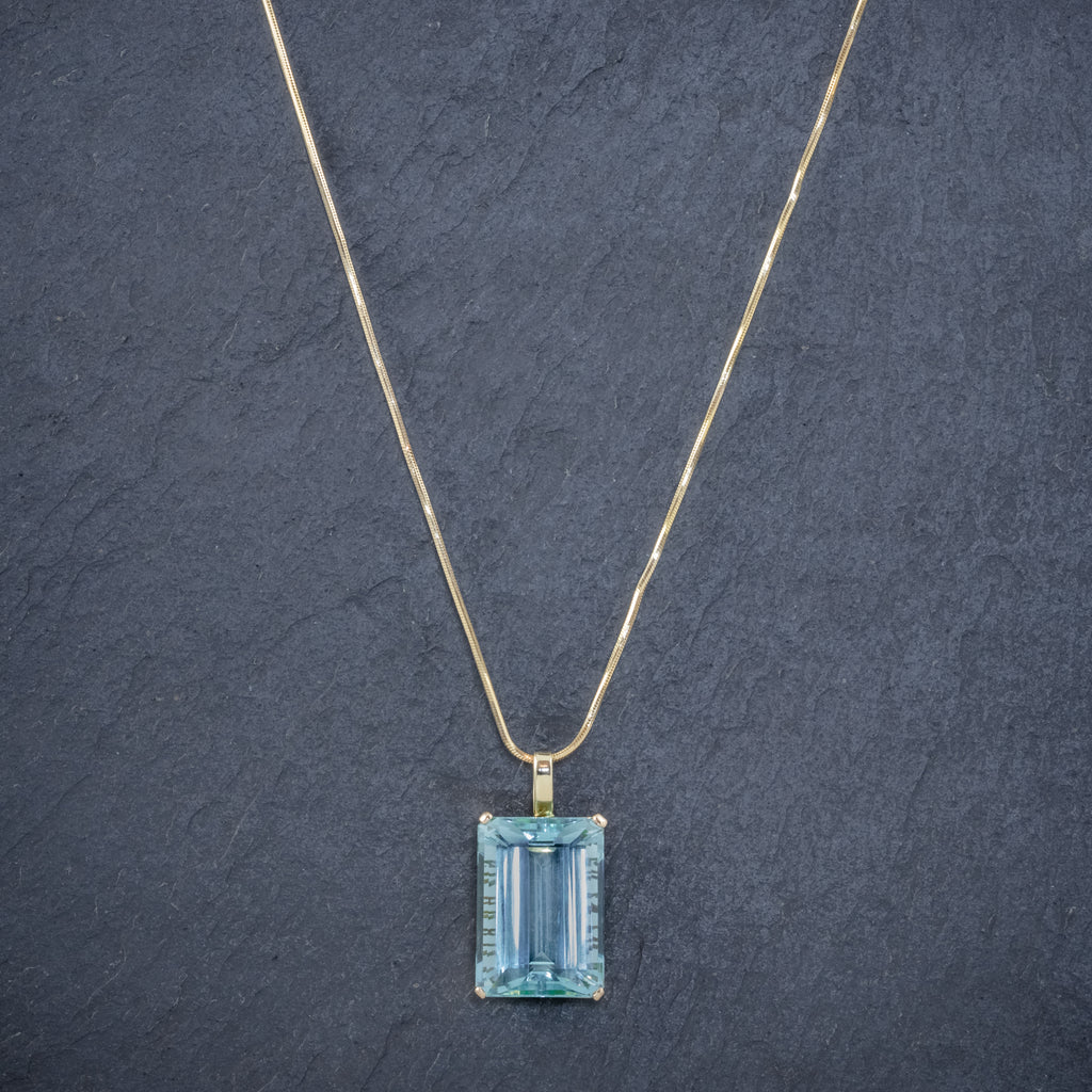 ART DECO AQUAMARINE PENDANT NECKLACE 30CT EMERALD CUT AQUA 14CT GOLD NECK