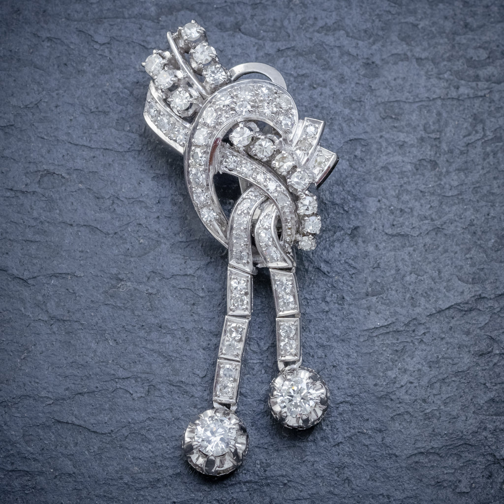 ART DECO DIAMOND CLIP EARRINGS PLATINUM 5CT OF DIAMOND CIRCA 1920 CLOSE