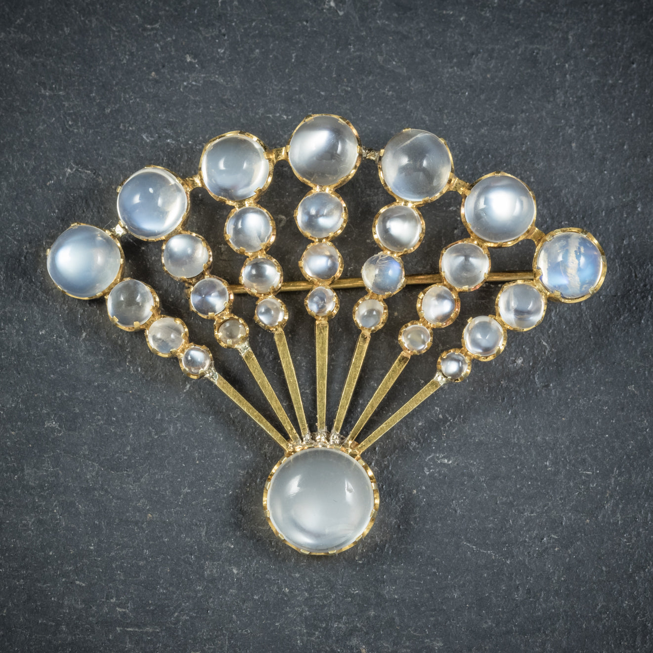 Art Deco Moonstone Fan Brooch 18ct Gold Circa 1920 Secondary image