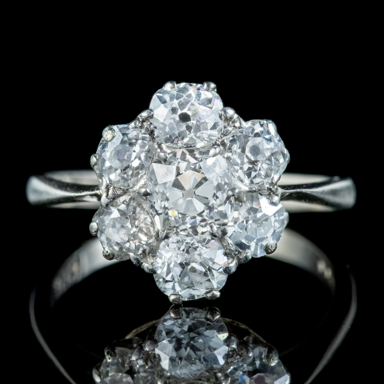 ANTIQUE EDWARDIAN OLD CUT DIAMOND CLUSTER RING 2.20CT DIAMOND CIRCA 1905 Secondary image