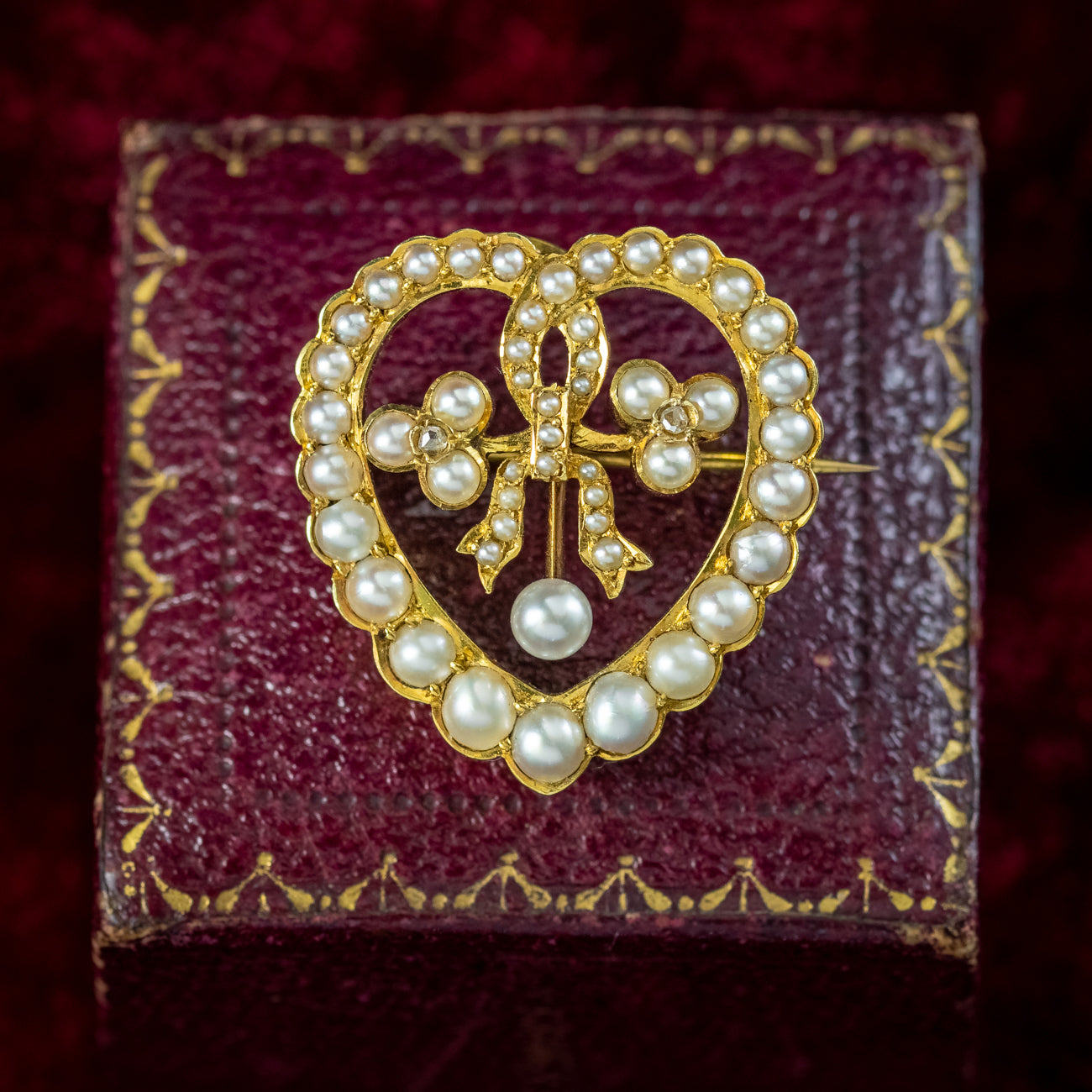 Antique Edwardian Pearl Diamond Heart Brooch 15ct Gold Secondary image