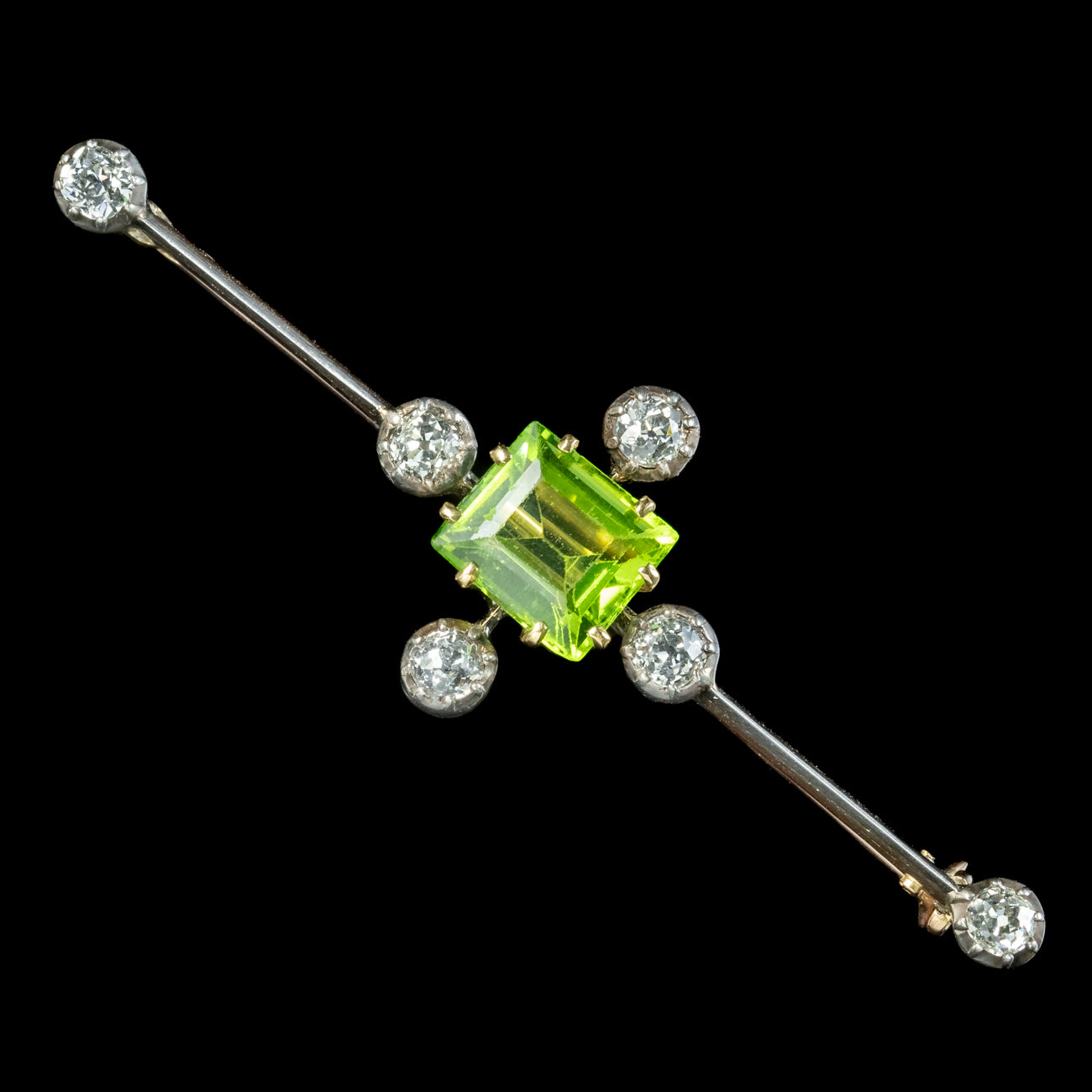 Antique Edwardian Peridot Diamond Bar Brooch 18ct Gold 3.5ct Peridot Secondary image