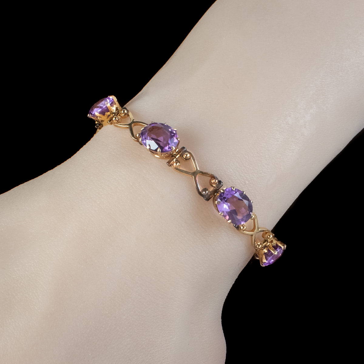 Antique Victorian Amethyst Bracelet 18ct Gold 21ct Of Amethyst 
