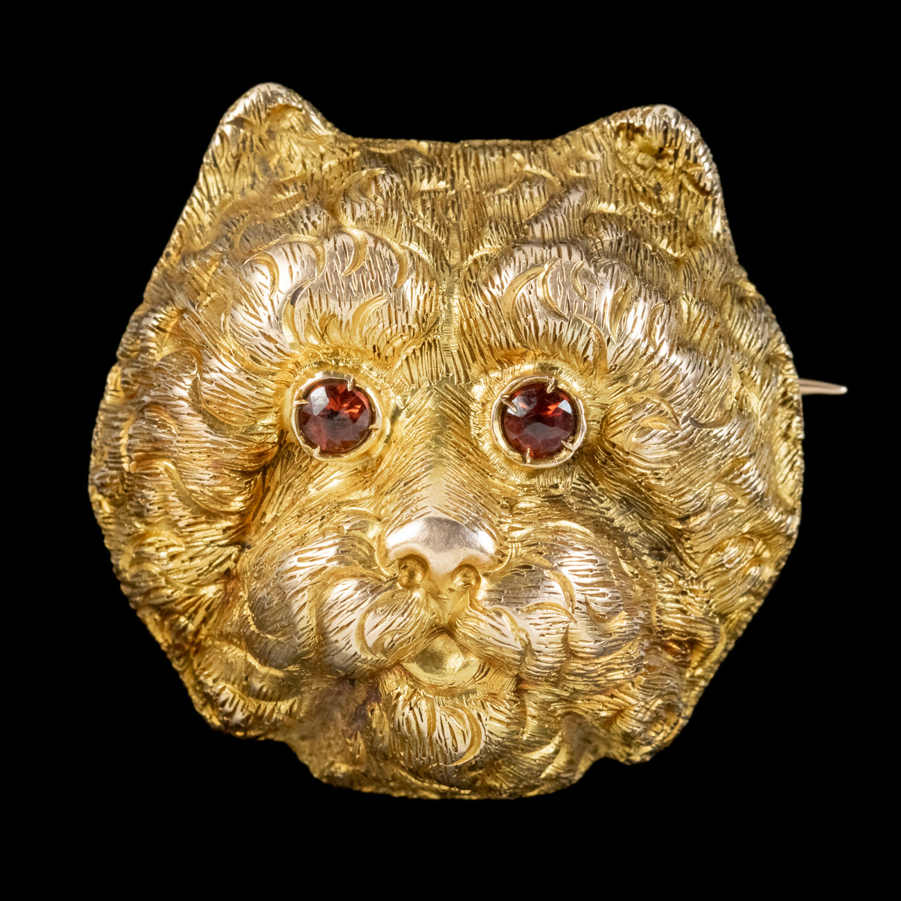 Antique Victorian French Dog Brooch Garnet Eyes 18Ct Gold Circa 1880 Secondary image