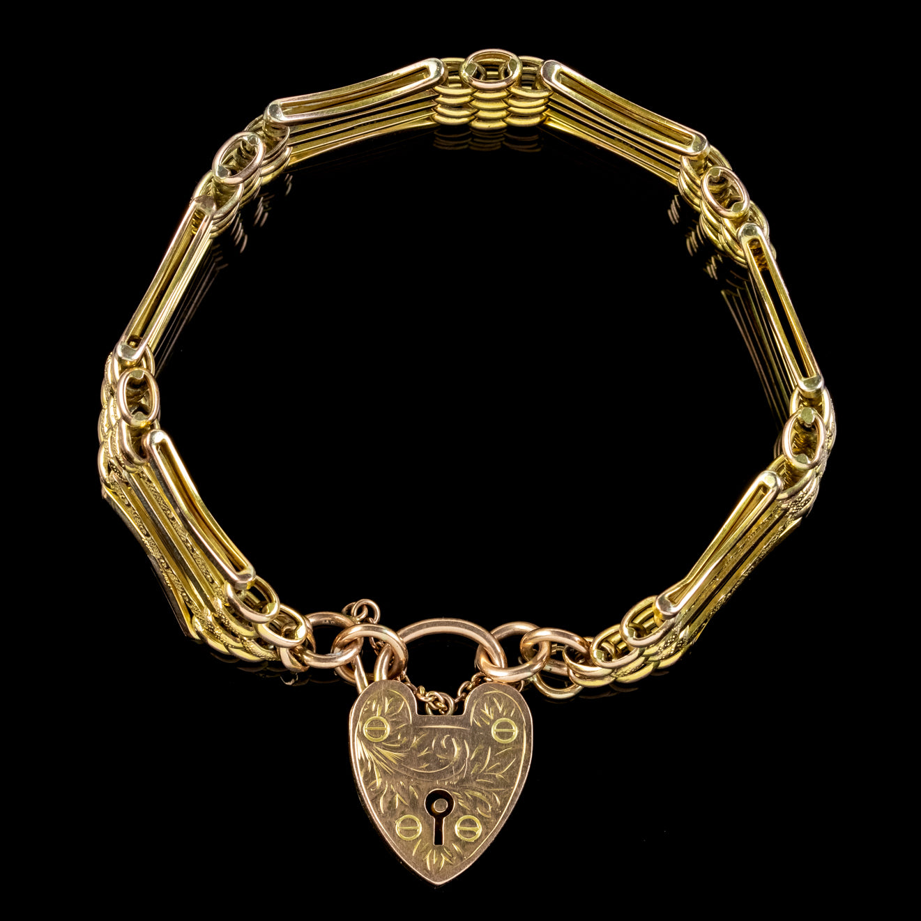 ANTIQUE VICTORIAN GATE BRACELET 9CT GOLD HEART PADLOCK CIRCA 1900