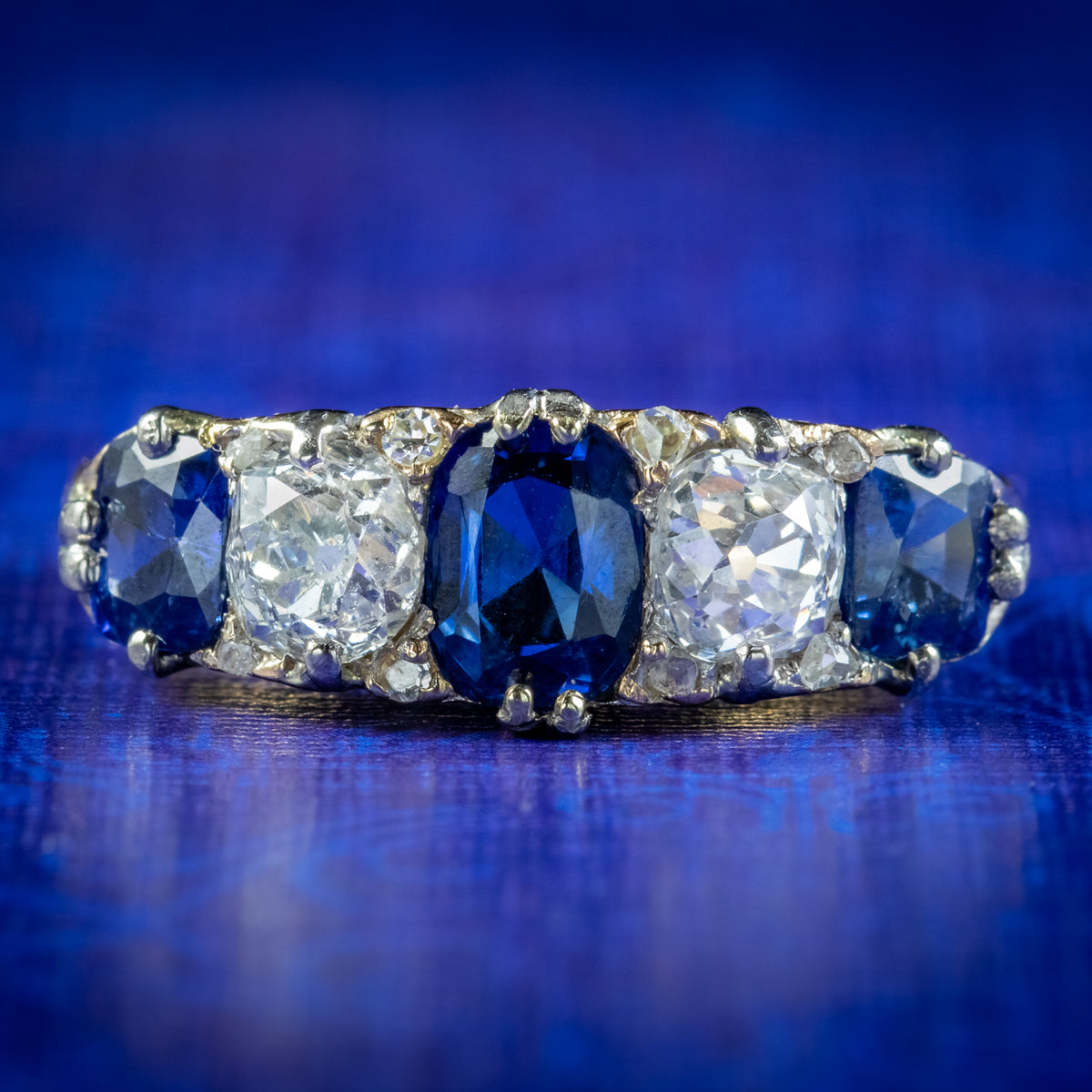 Antique Victorian Sapphire Diamond Ring 1.70ct Sapphire Circa 1900