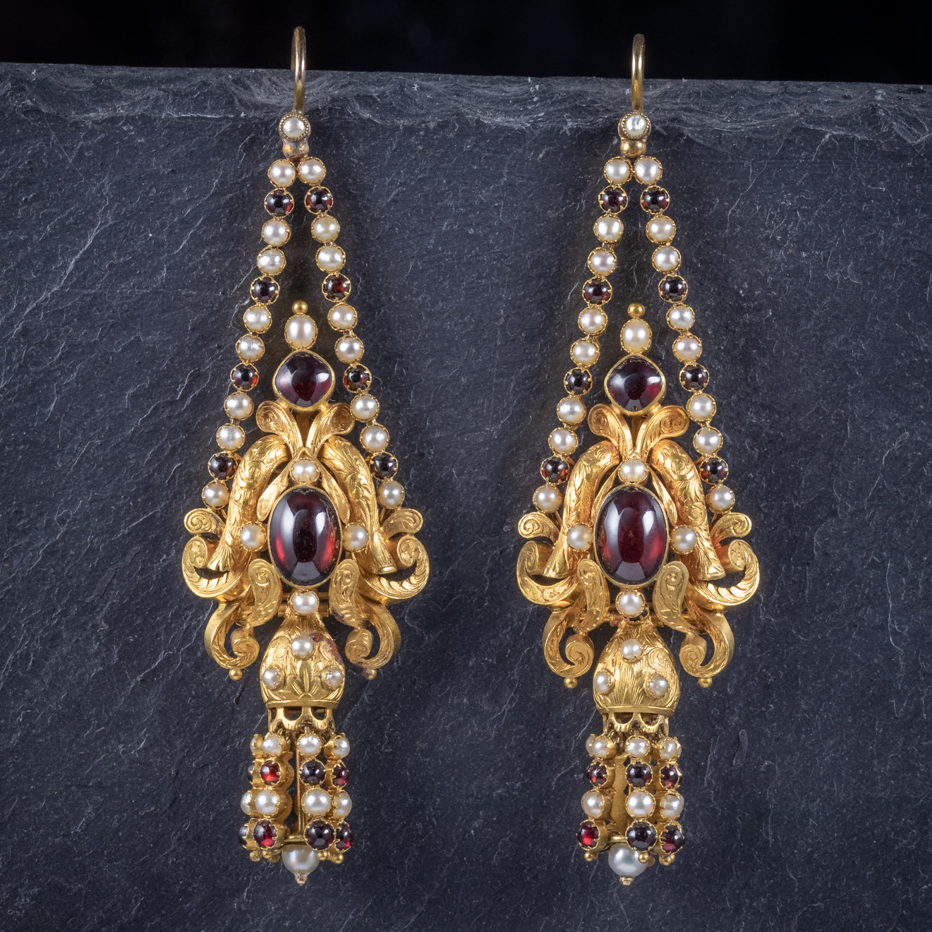 Antique Georgian Garnet Pearl Drop Earrings 18ct Gold Circa 1800 Secondary image