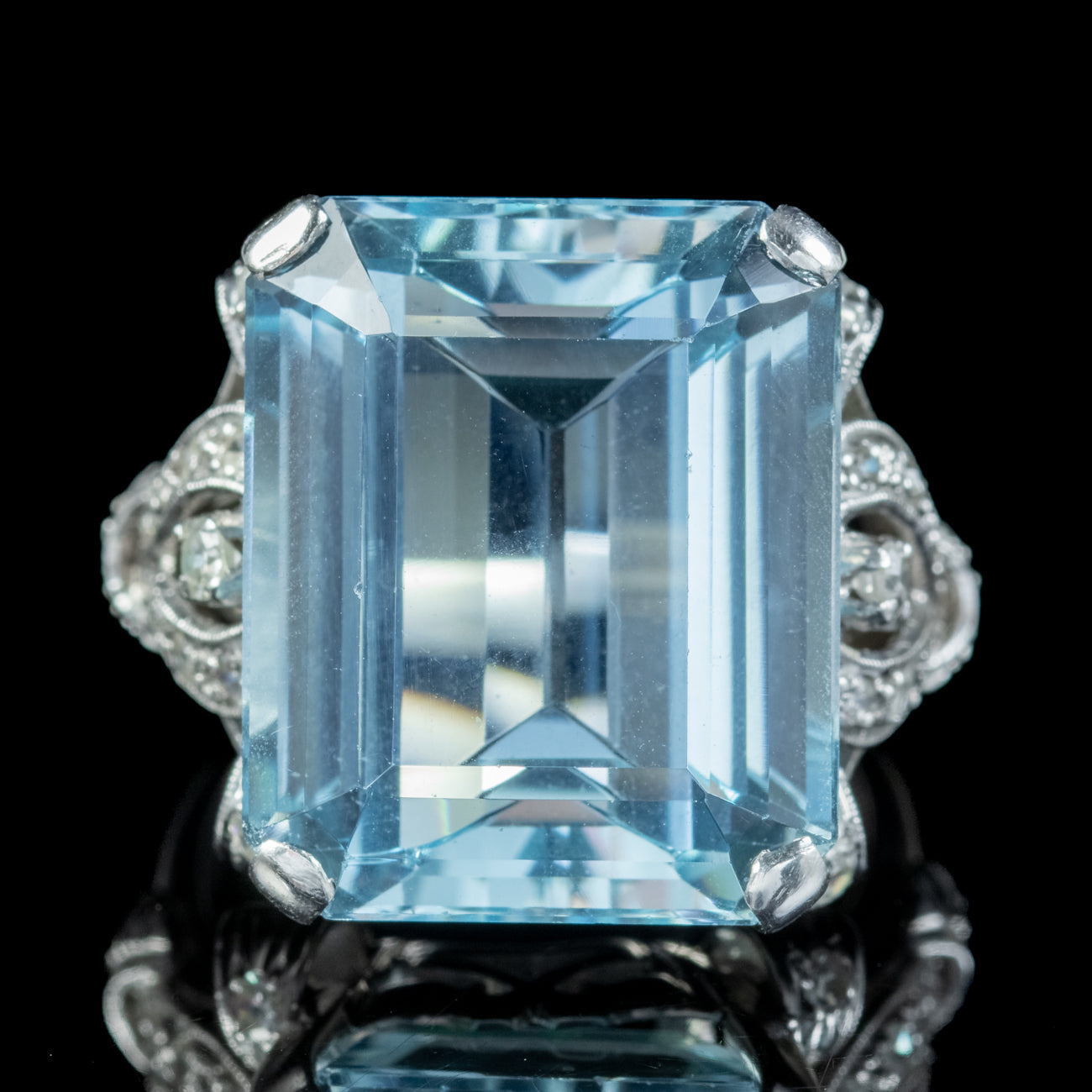 Art Deco Aquamarine Diamond Cocktail Ring 26ct Aqua Secondary image