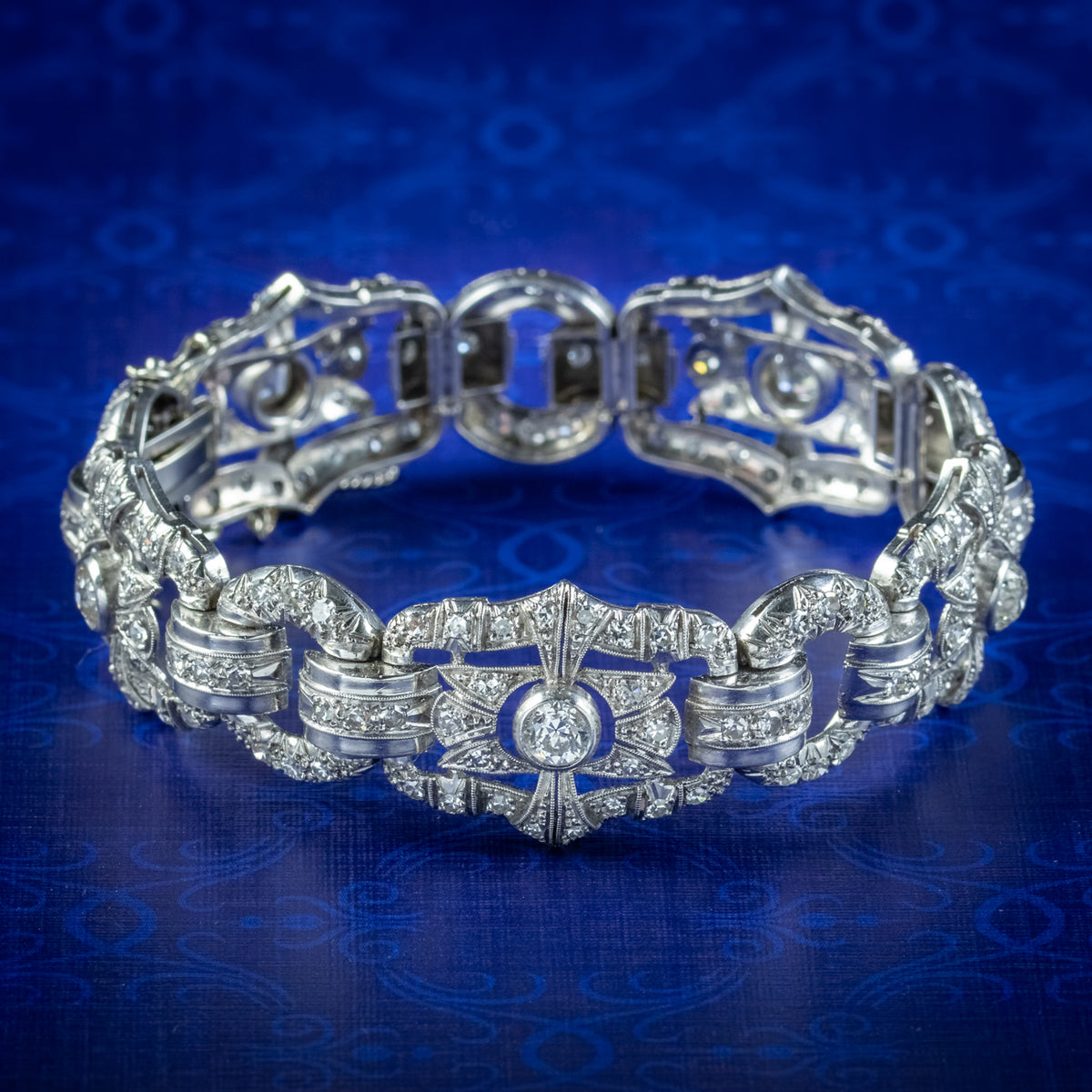 Art Deco Diamond Bracelet Platinum 9ct Of Diamond  Main image
