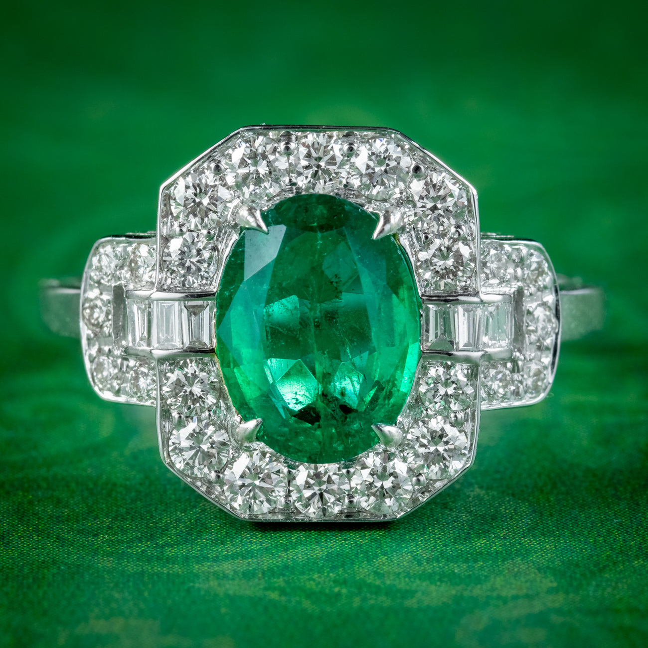 Art Deco Style Emerald Diamond Cluster Ring 1.80ct Emerald 