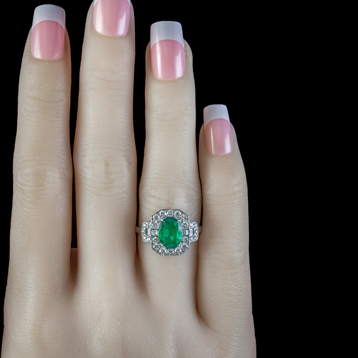 Art Deco Style Emerald Diamond Cluster Ring 1.80ct Emerald 