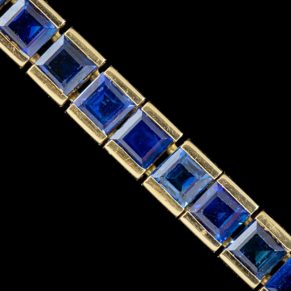 Art Deco Style Sapphire Tennis Bracelet 18ct Gold 6.5ct Total