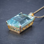 ART DECO AQUAMARINE PENDANT NECKLACE 30CT EMERALD CUT AQUA 14CT GOLD SIDE