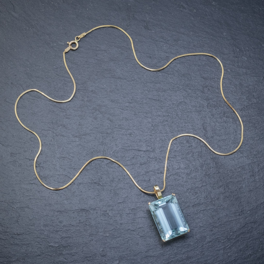 ART DECO AQUAMARINE PENDANT NECKLACE 30CT EMERALD CUT AQUA 14CT GOLD TOP