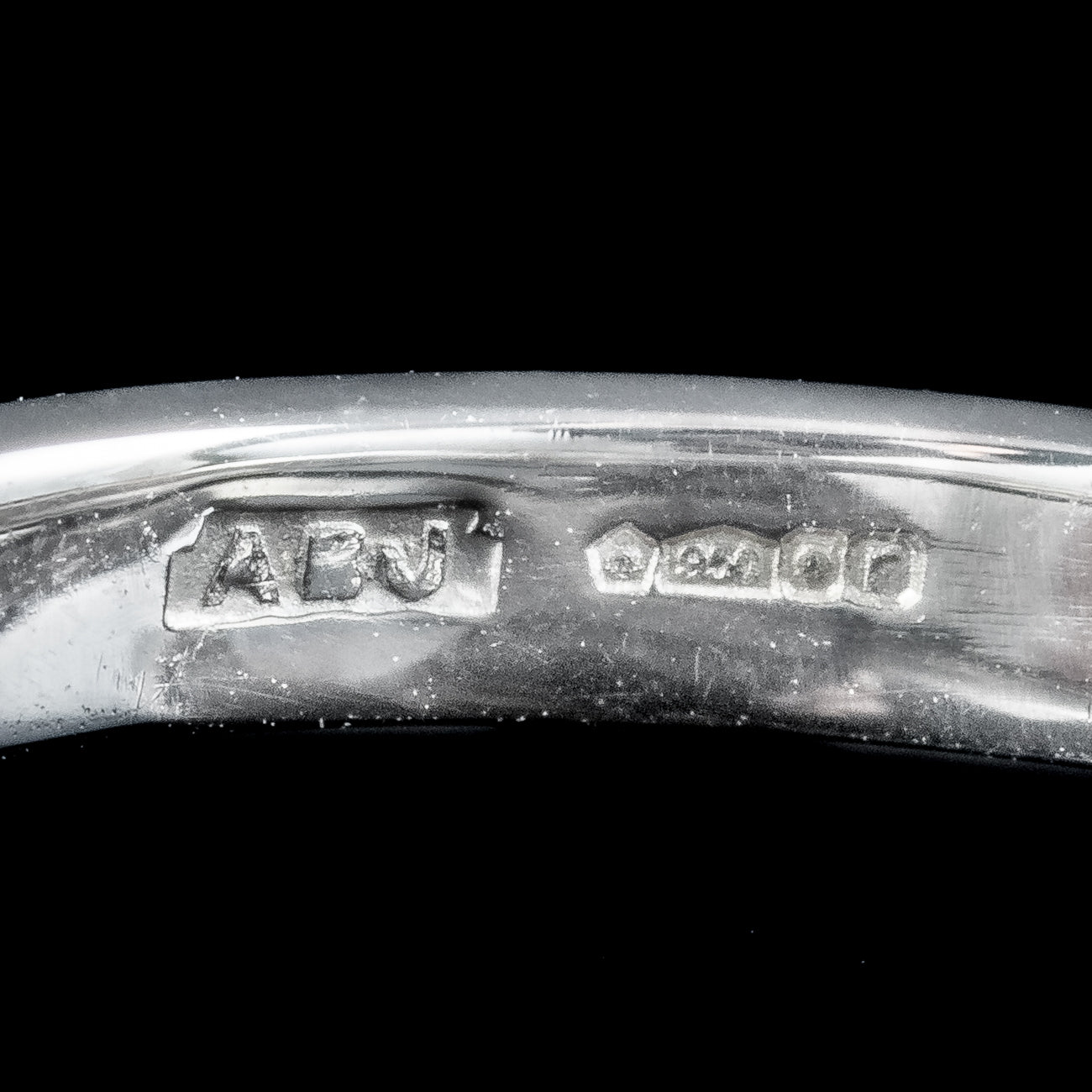 Diamond Cluster Ring 0.80ct Vs1-D Colour Diamond With Cert
