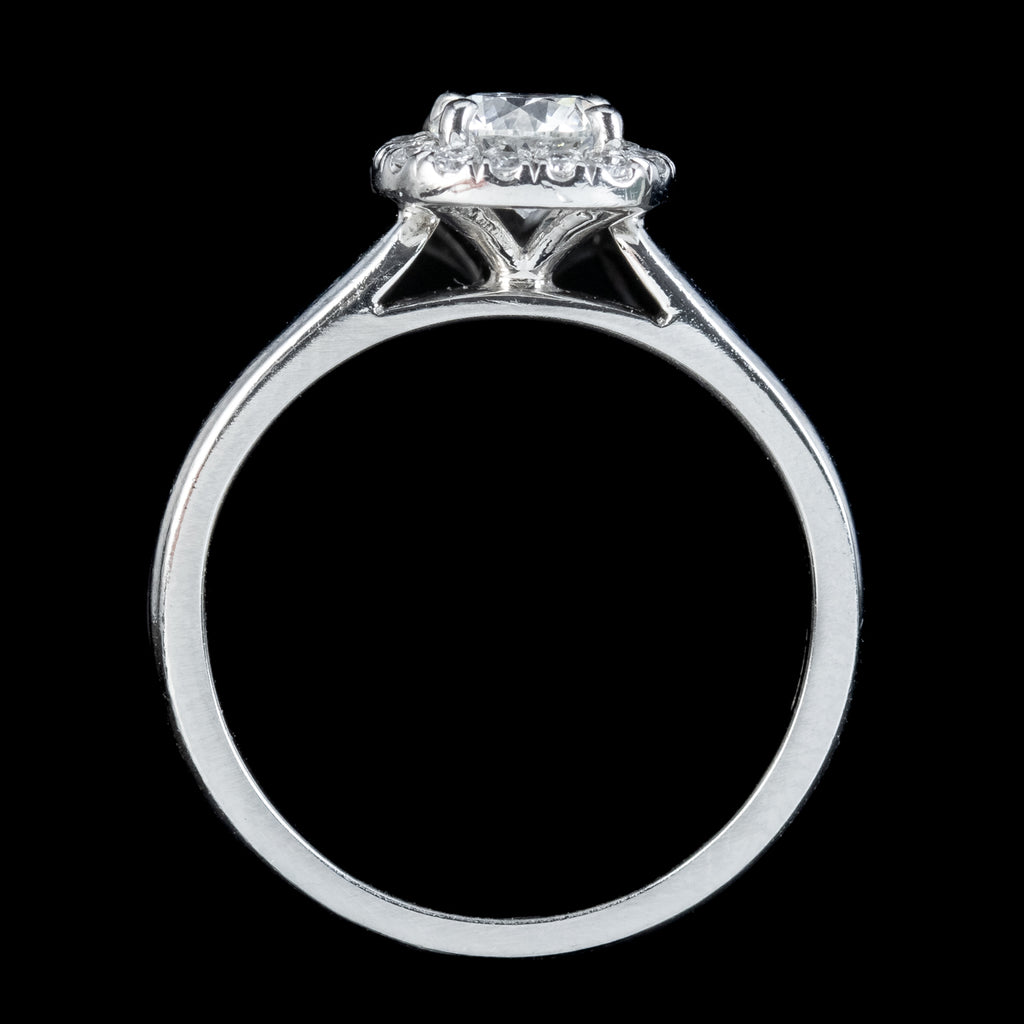 Diamond Cluster Ring 0.80ct Vs1-D Colour Diamond With Cert