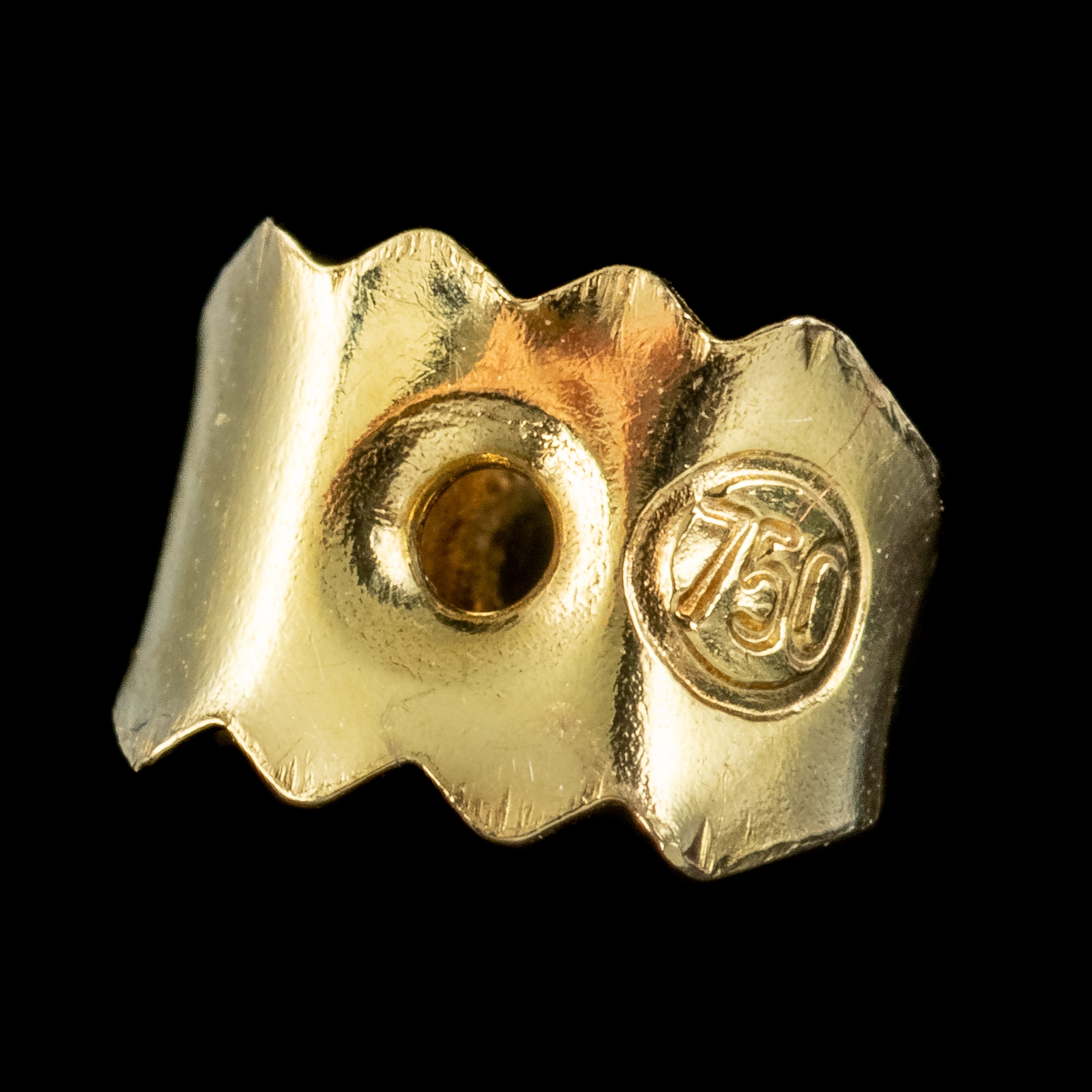 Diamond Solitaire Stud Earrings 18ct Gold 0.64ct Total
