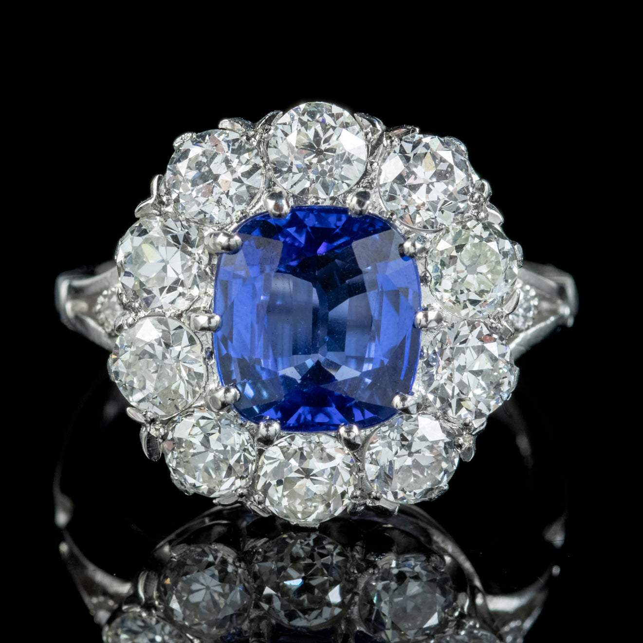 Edwardian Style Sapphire Diamond Cluster Ring 3.25Ct Sapphire Secondary image