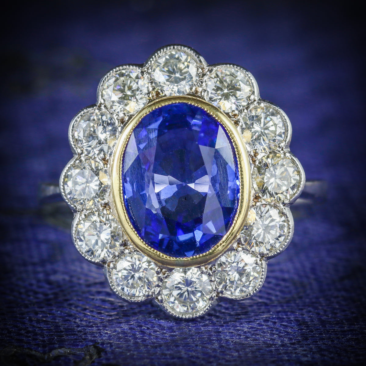SAPPHIRE DIAMOND CLUSTER RING 18CT GOLD 3.20CT SAPPHIRE 1.50CT DIAMOND COVER Main image