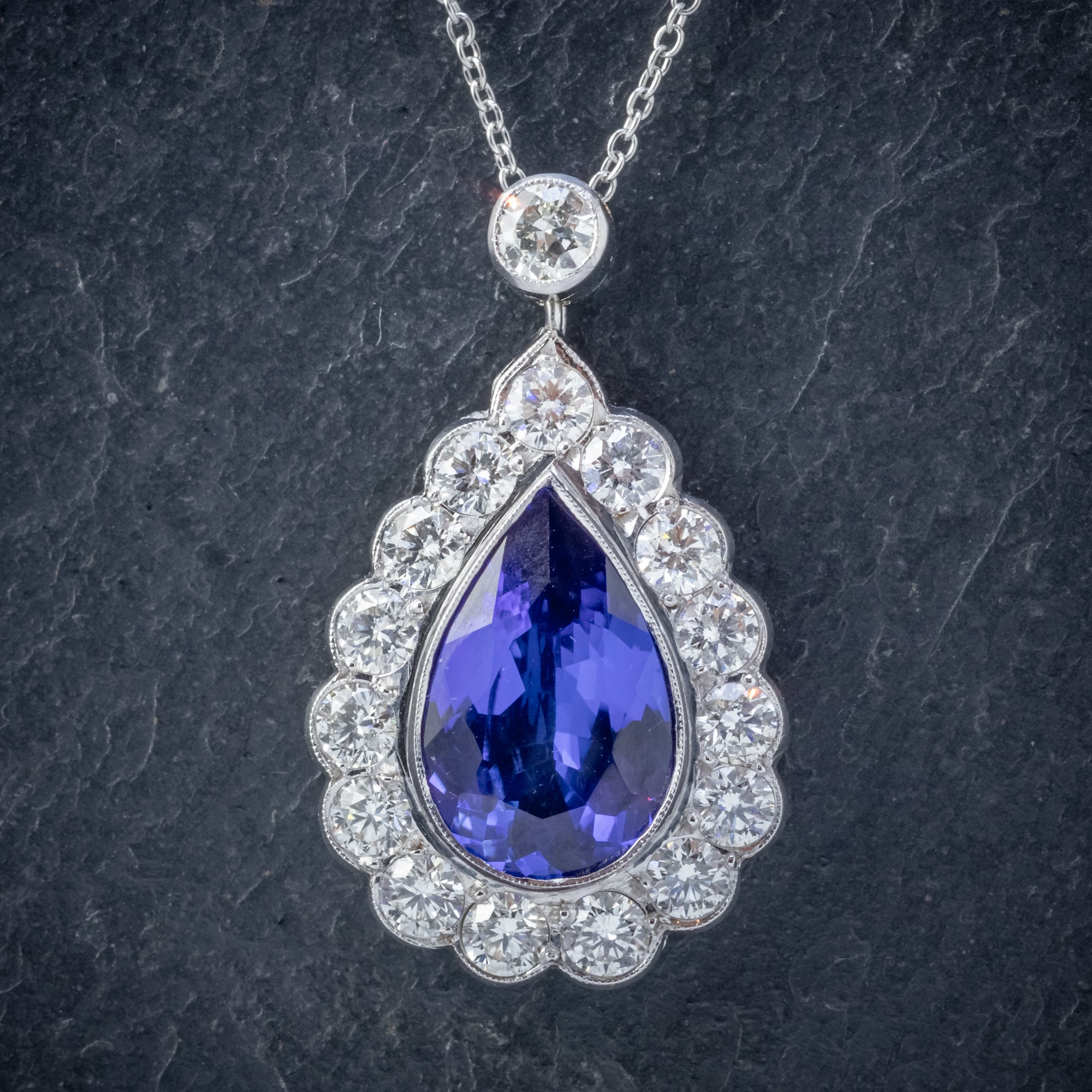 TANZANITE DIAMOND PENDANT NECKLACE 4CT TANZANITE 1.80CT DIAMONDS 18CT WHITE GOLD FRONT