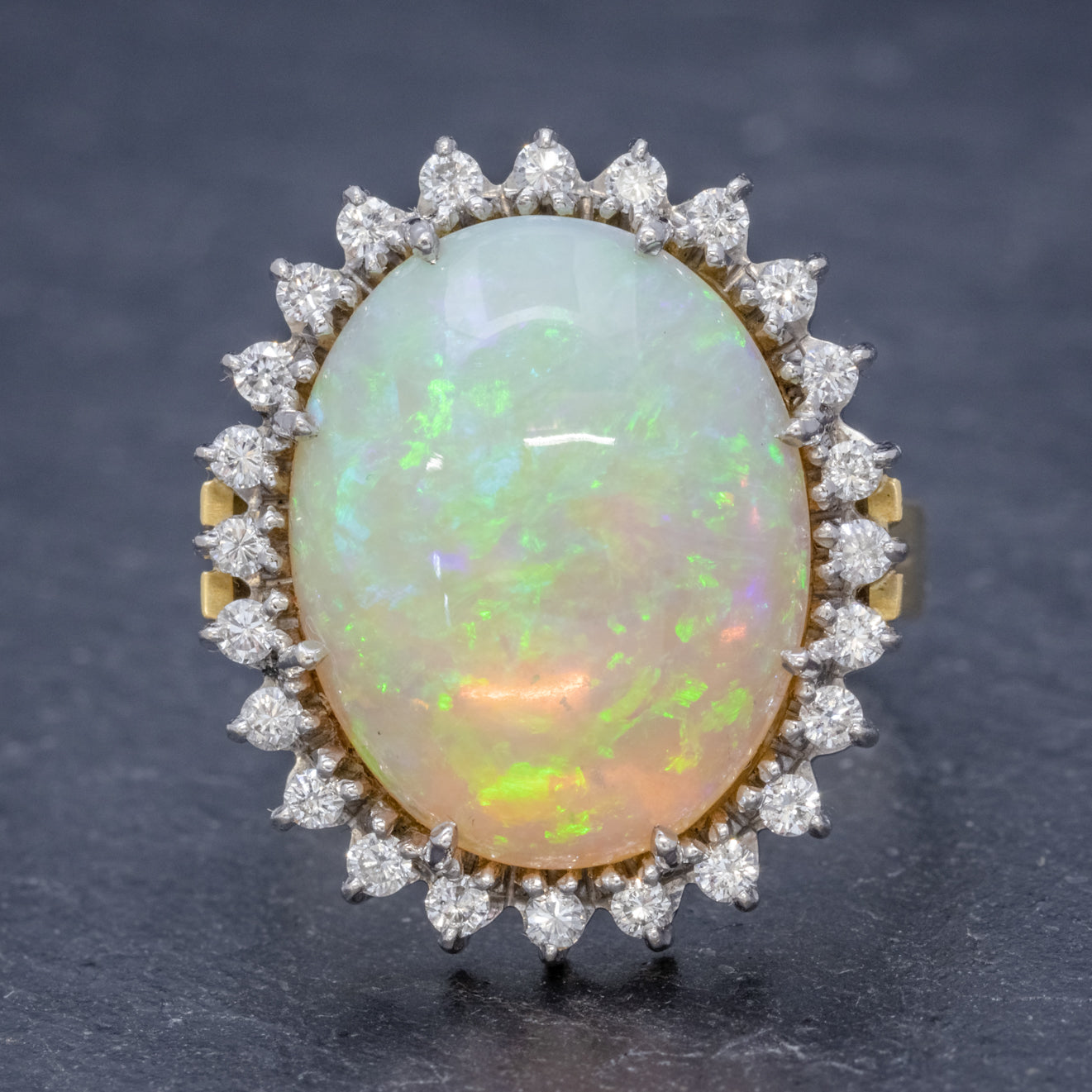 VINTAGE 12CT NATURAL OPAL CLUSTER RING 18CT GOLD CIRCA 1960 Secondary image