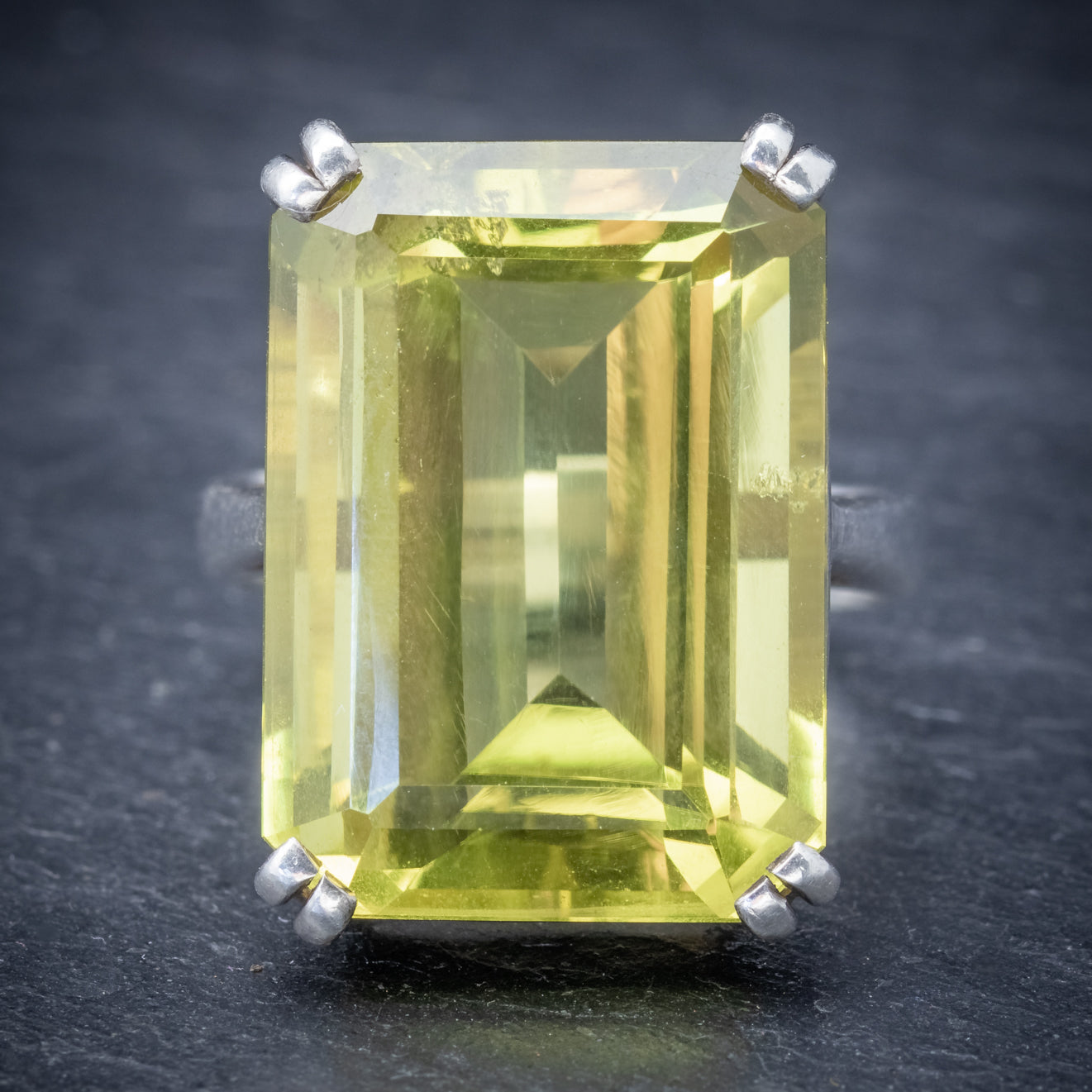 Vintage Citrine Cocktail Ring Silver 27ct Citrine Dated 1945 Secondary image