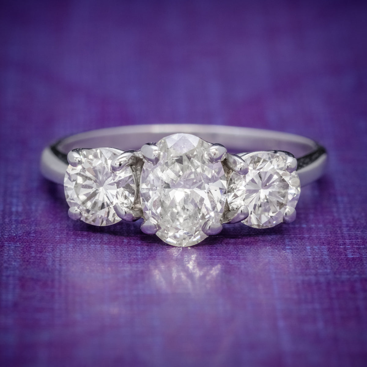 VINTAGE DIAMOND TRILOGY RING 14CT WHITE GOLD 2CT OF DIAMOND COVER Main image