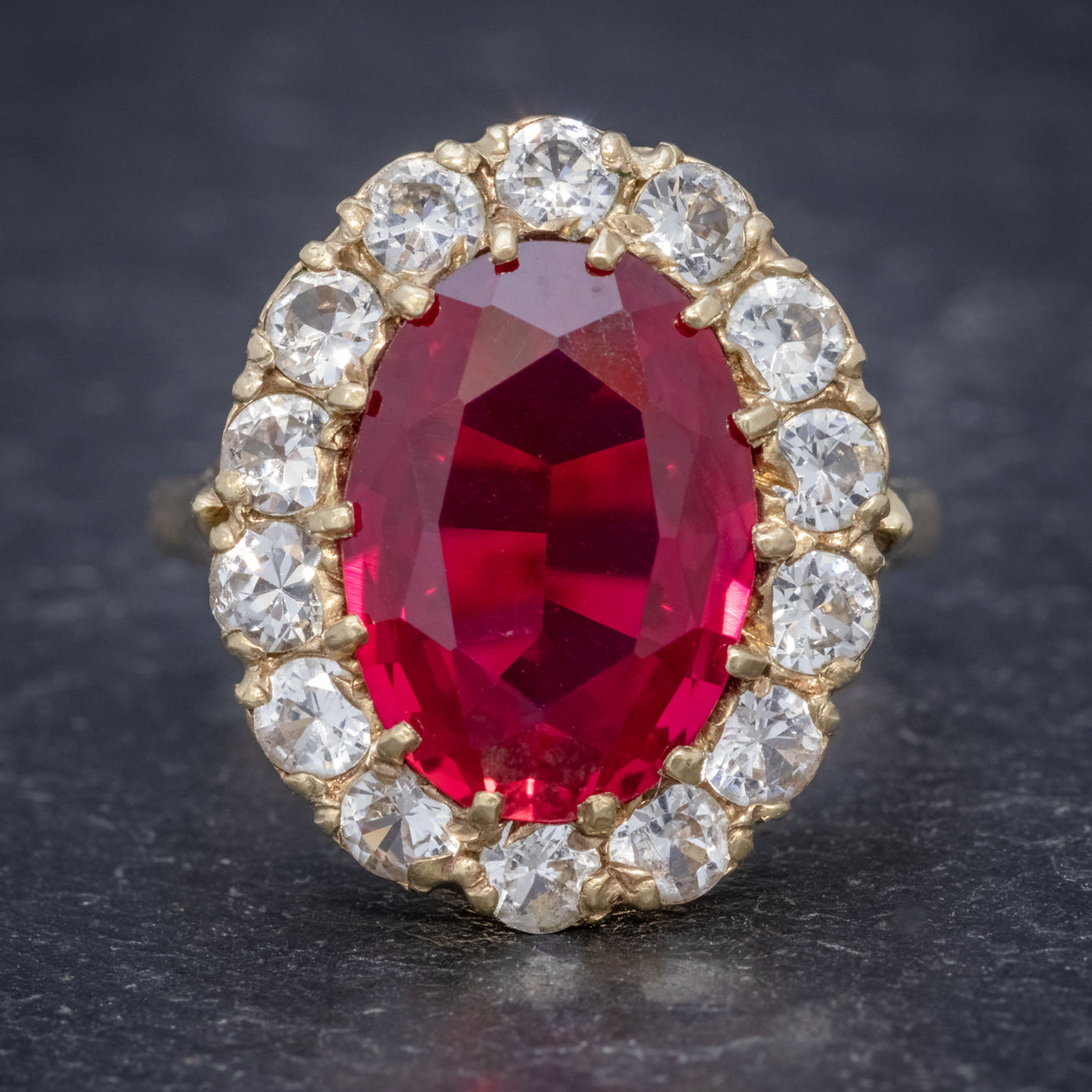 VINTAGE RUBY CLUSTER RING 9CT GOLD 6.5CT RUBY DATED 1971 Secondary image