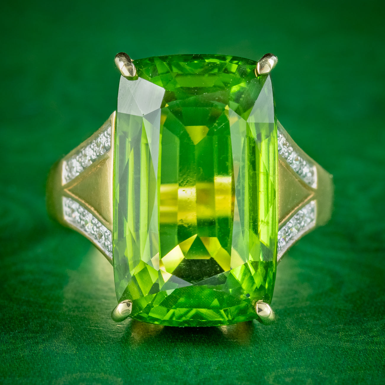 Vintage Peridot Diamond Cocktail Ring 14ct Peridot  Main image
