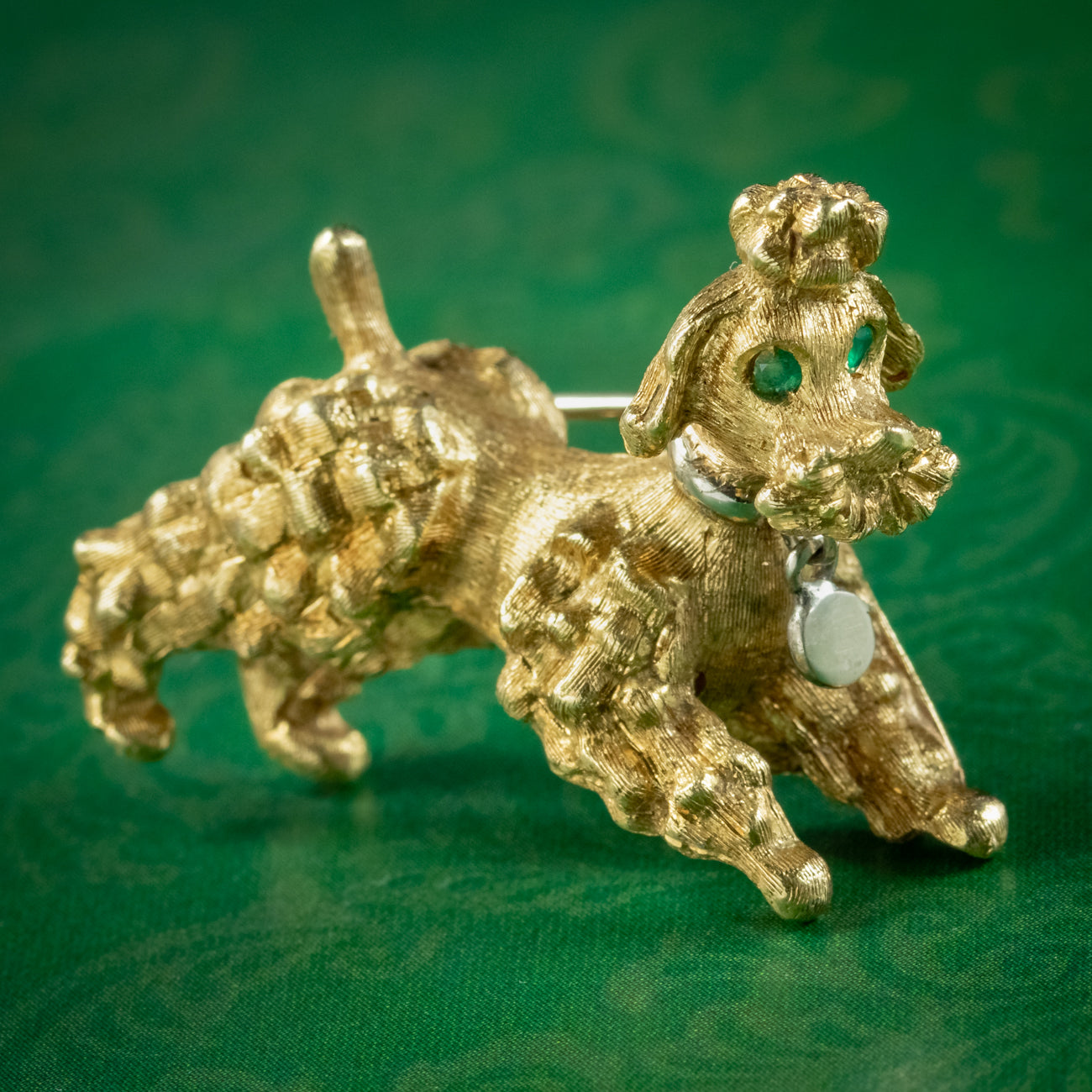 Vintage Poodle Dog Brooch Emerald Eyes 18ct Gold Circa 1960 Main image